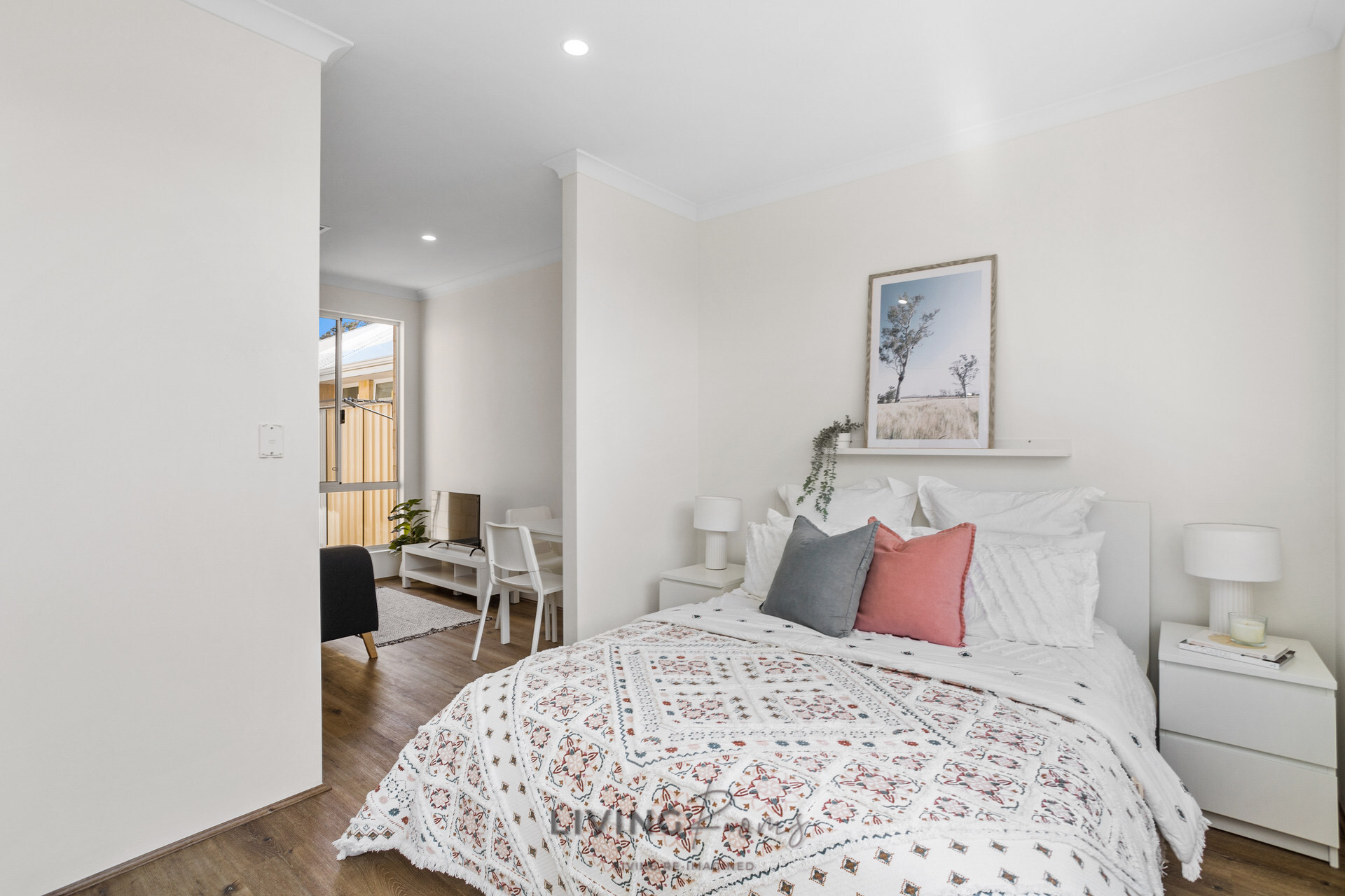 WEB 28 Montfort Place, Morley 22